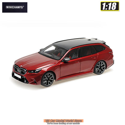 1:18 BMW M5 TOURING 2024