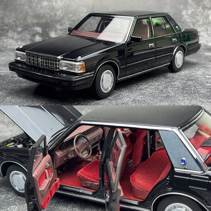 1:18 Toyota Crown MS122
