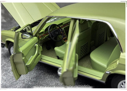 1:18 Mercedes-Benz 450 SEL