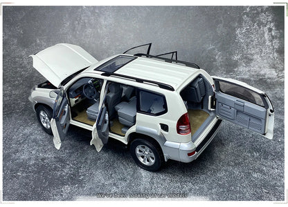 1:18 TOYOTA PRADO GX  2008