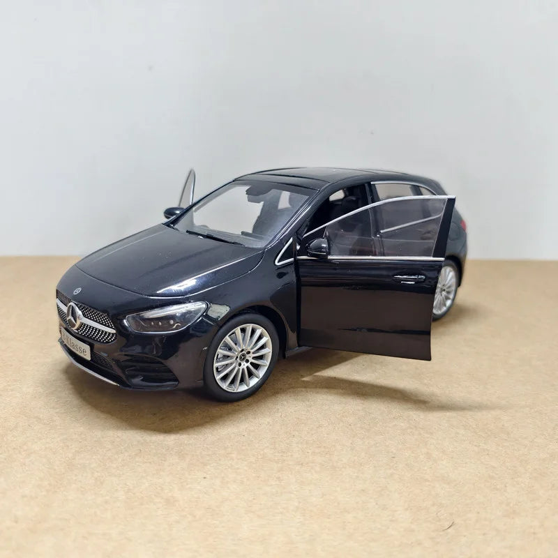 1:18 Mercedes-Benz B-Class B-Klasse MPV