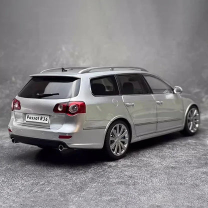 1:18 Volkswagen Passat Estate R36