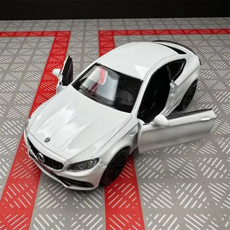 1:36 Mercedes-Benz C63S Coupe