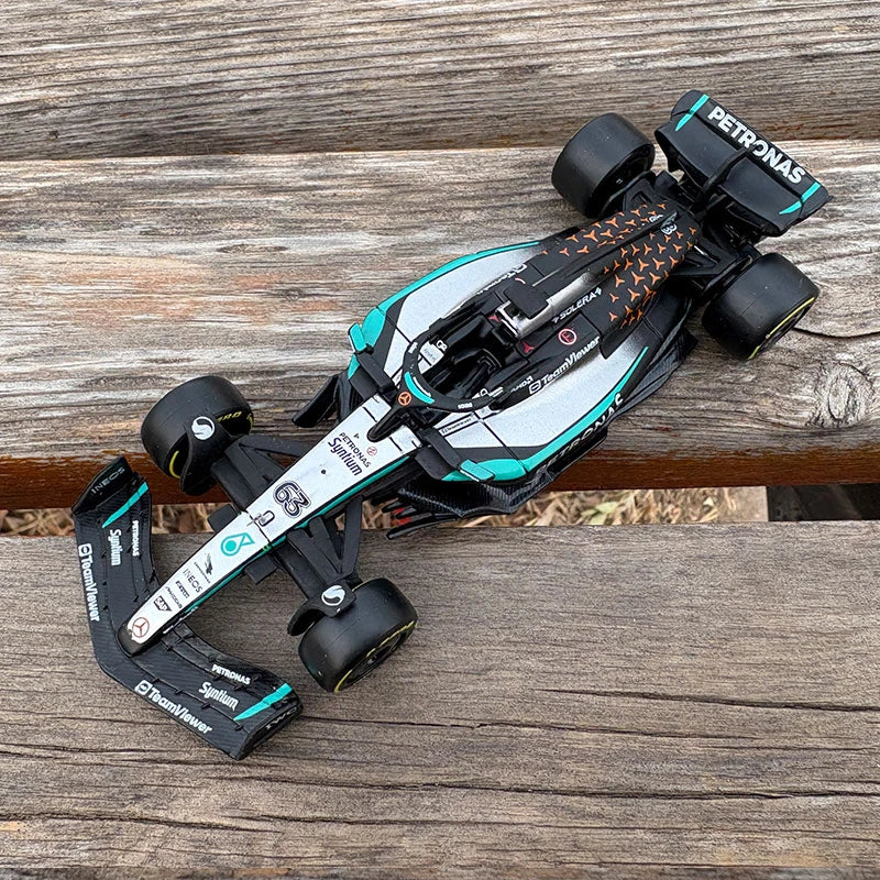 1:43 Mercedes-amg F1 W16