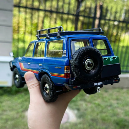 1:18 Toyota Land Cruiser LC60