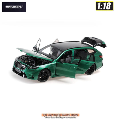 1:18 BMW M5 TOURING 2024