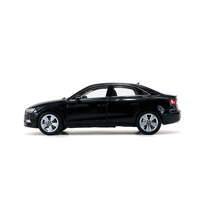 1:18 AUDI A3 Limousine 2015