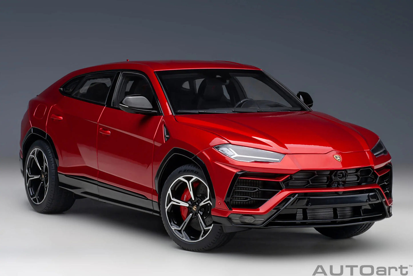1:18 LAMBORGHINI URUS