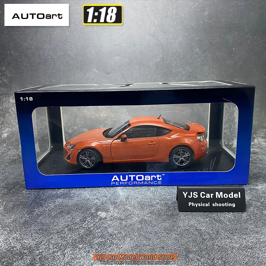 1:18 Toyota 86GT