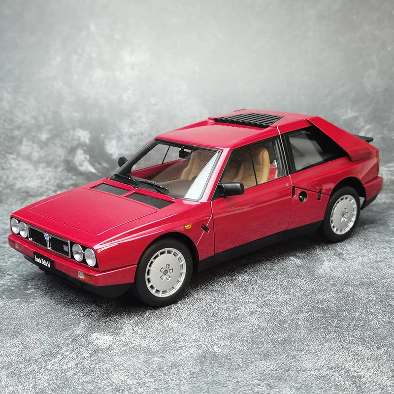 1:18  Lancia Delta S4 1985