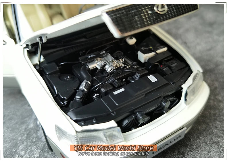 1:18 Lexus LS400