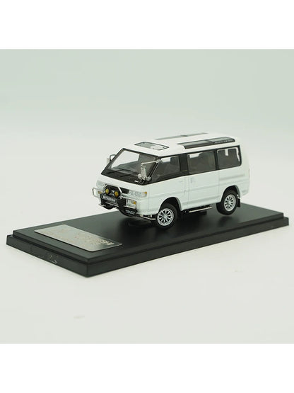 1:43 Mitsubishi Delica 4x4 4wd  4 Wd 1990-1999 Mc & Sunyork
