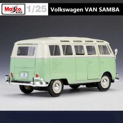 1:25 Volkswagen VAN SAMBA