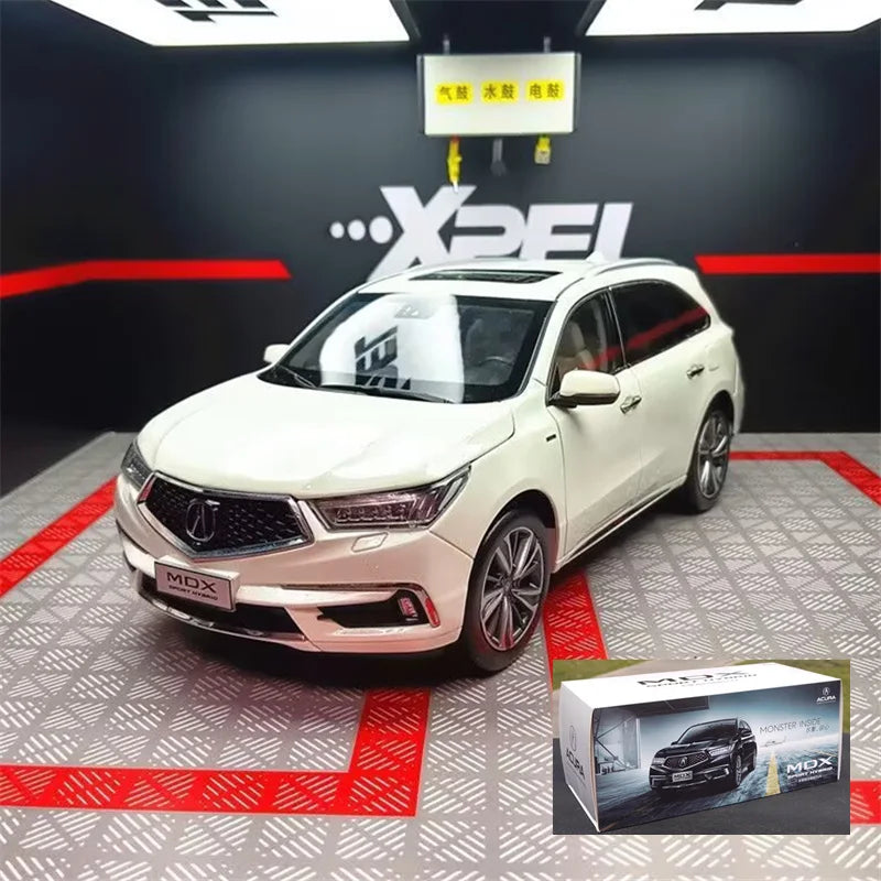 1:18 Acura MDX