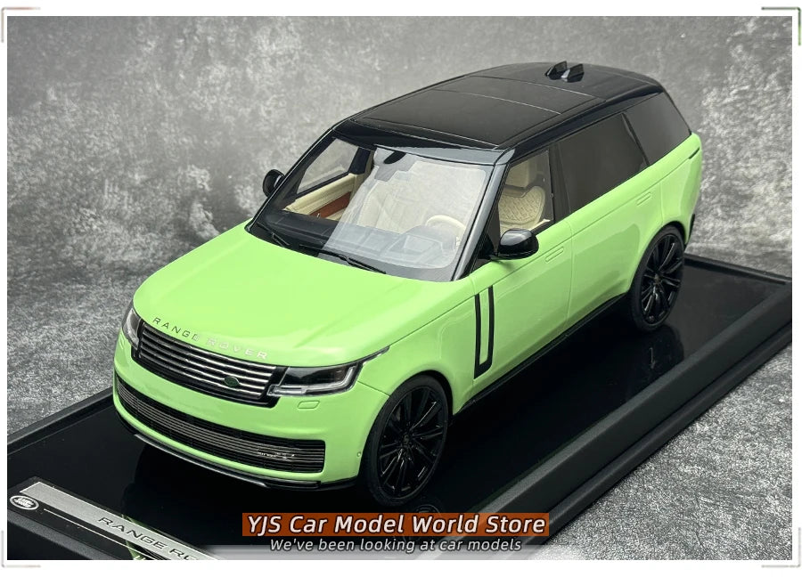 1:18 Range Rover LWB (Long Wheelbase) SUV 2022