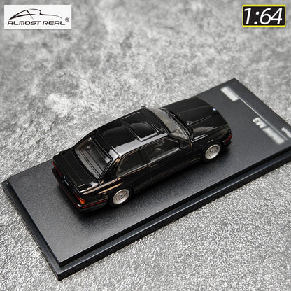 1:64 BMW M3 E30