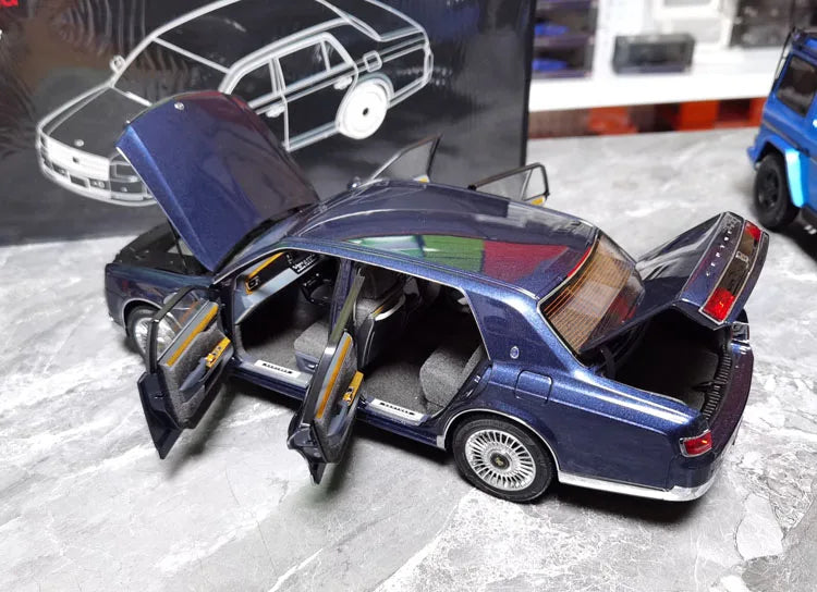 1:18 Toyota Century