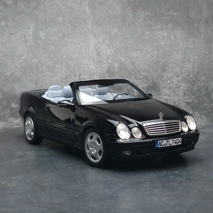 1:18 Mercedes-Benz CLK Class Cabriolet  A208 2000