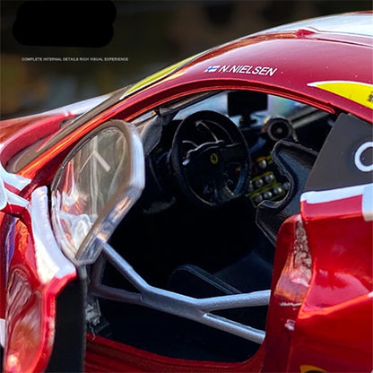 1:24 Ferrari 488 Challenge