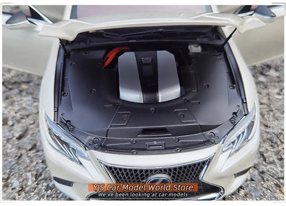 1:18 LEXUS LS500h