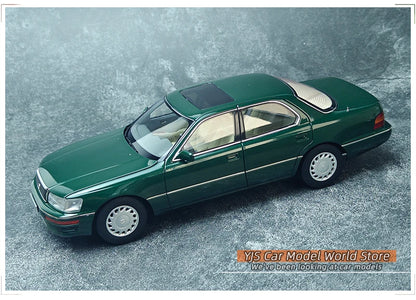 1:18 Lexus LS400