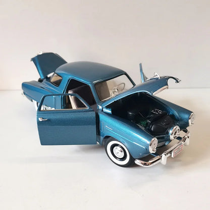 1:18 1950 Studebaker Champion
