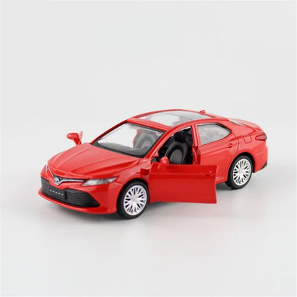 1:43 TOYOTA Camry