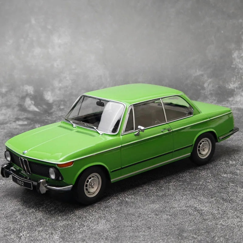 1:18 BMW 2002 1602/L2002ti