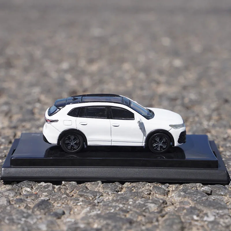 1:64 Volkswagen Passat Coupe Tiguan Teramont