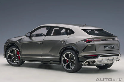 1:18 LAMBORGHINI URUS