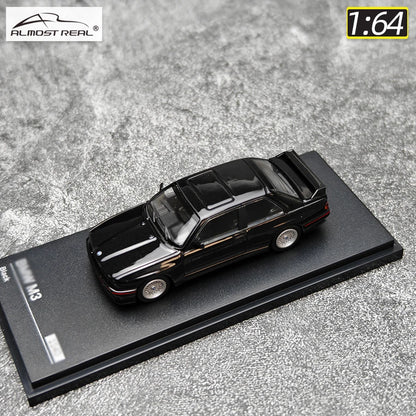 1:64 BMW M3 E30