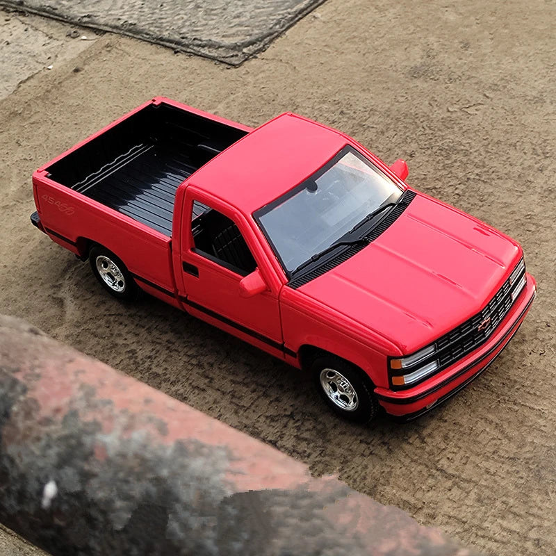 1:24 1993 Chevrolet 454 SS
