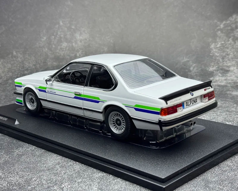 1:18 BMW ALPINA B7 turbo E24 1984