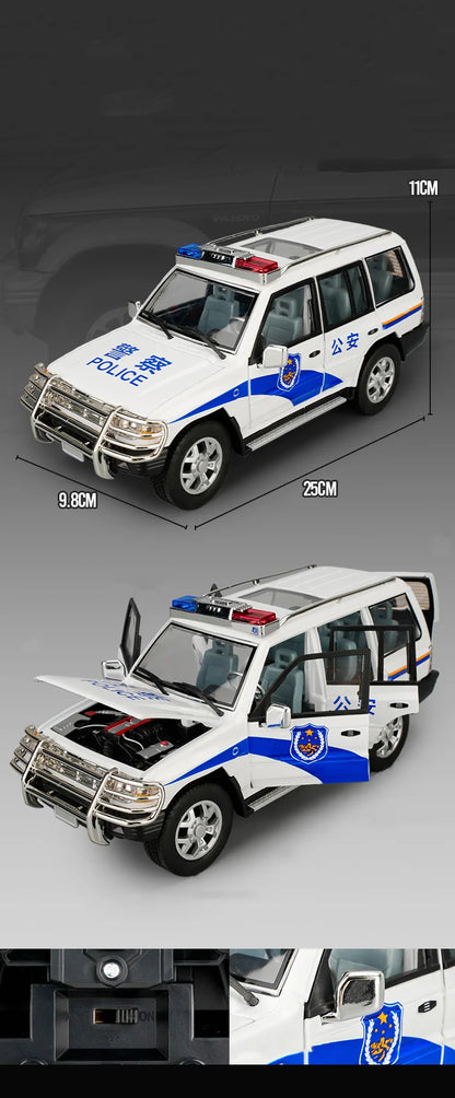 1:18 Mitsubishi PAJERO
