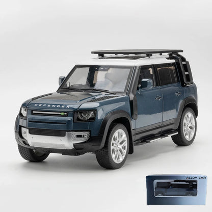 1:18 Land Rover Defender 110 Camel Cup Bay Edition