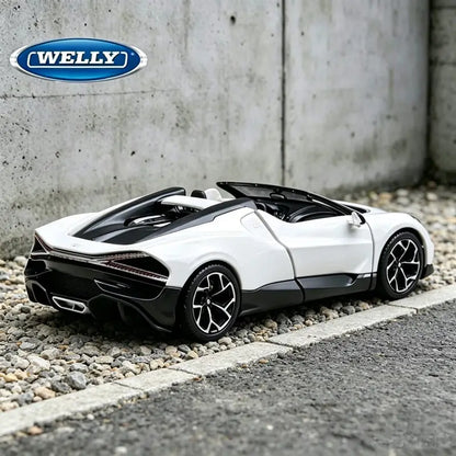 1:24 Bugatti W16 Mistral