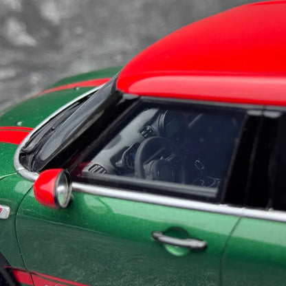 1:18 MINI COOPER CLUB F54