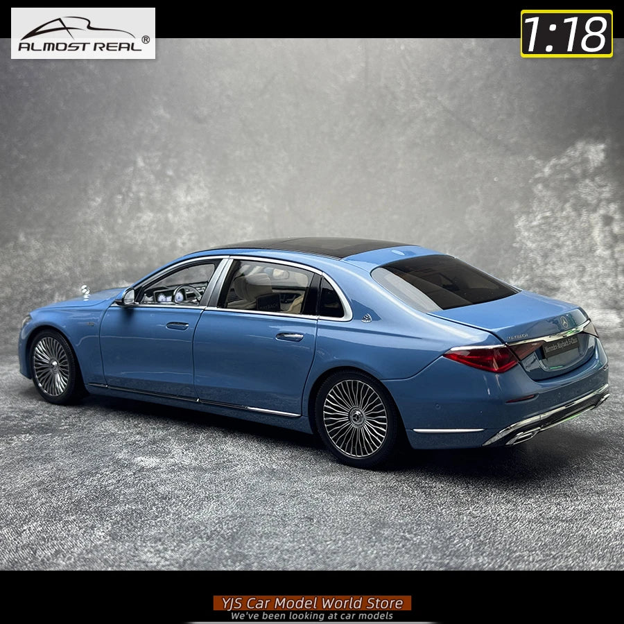 1:18 Mercedes-Benz S-Class 2021