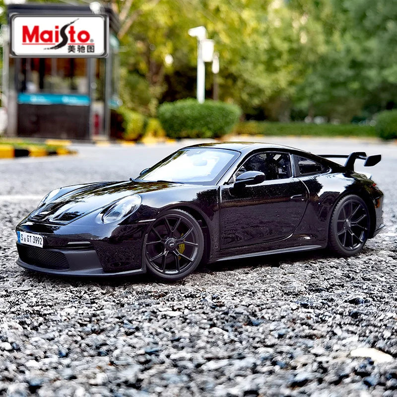 1:18 2022 Porsche 911 GT3 RS