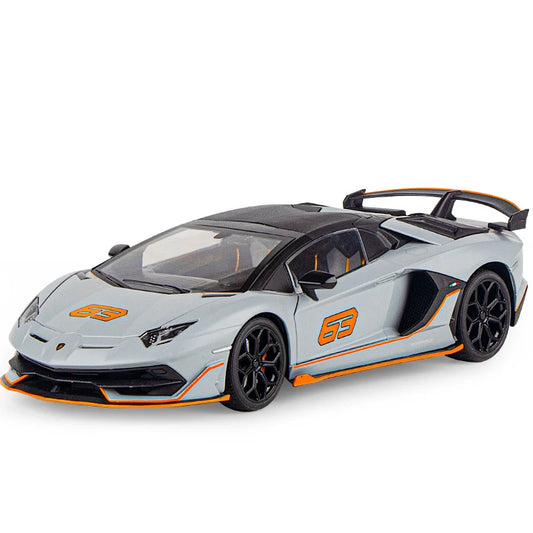 1:18 Lamborghini Aventador SVJ 63