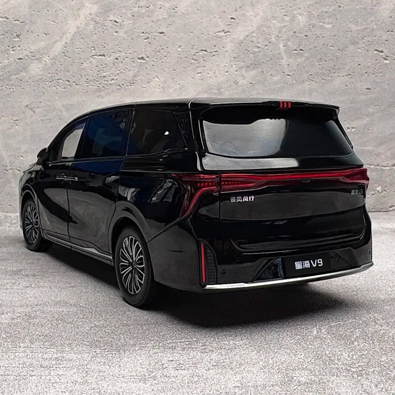 1:18 Dongfeng Forthing Xinghai V9 MPV