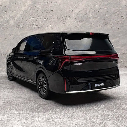 1:18 Dongfeng Forthing Xinghai V9 MPV