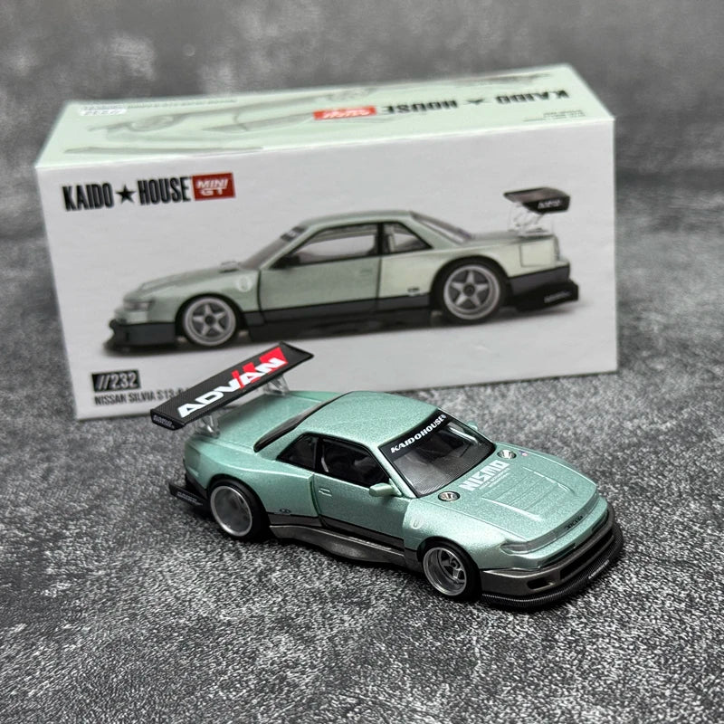 1:64 Aston Martin AMR24 #14 2024 F1