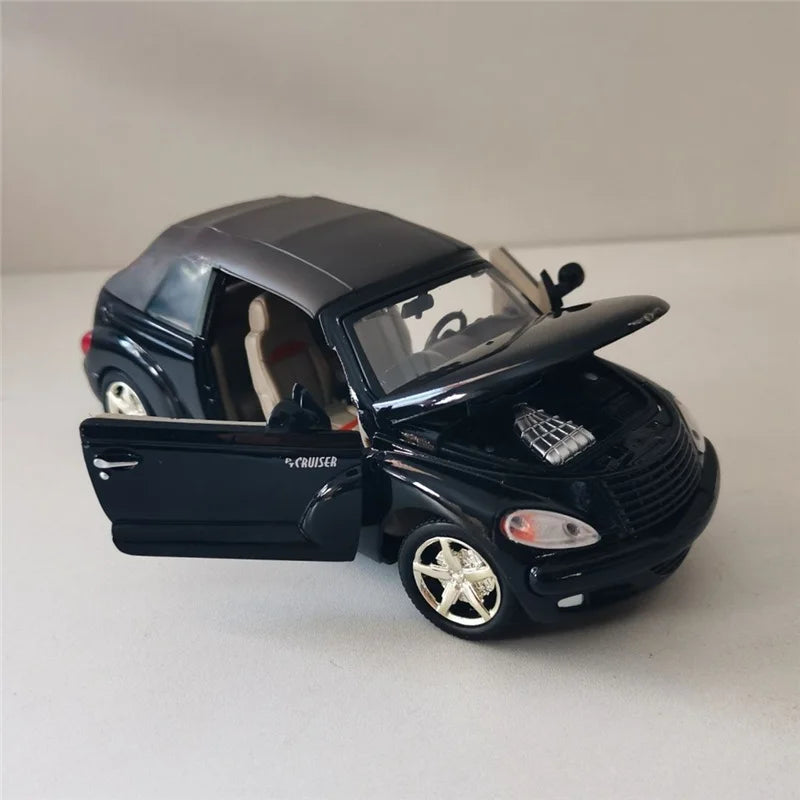 1:24 Chrysler PT Cruiser