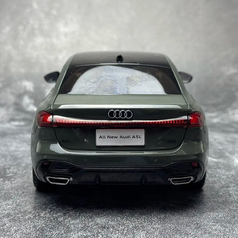 1:18 Audi A5L 2025