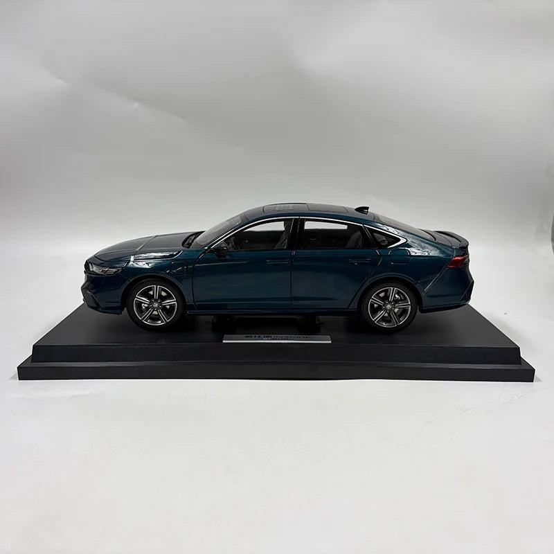 1:18 Honda Inspire 2024