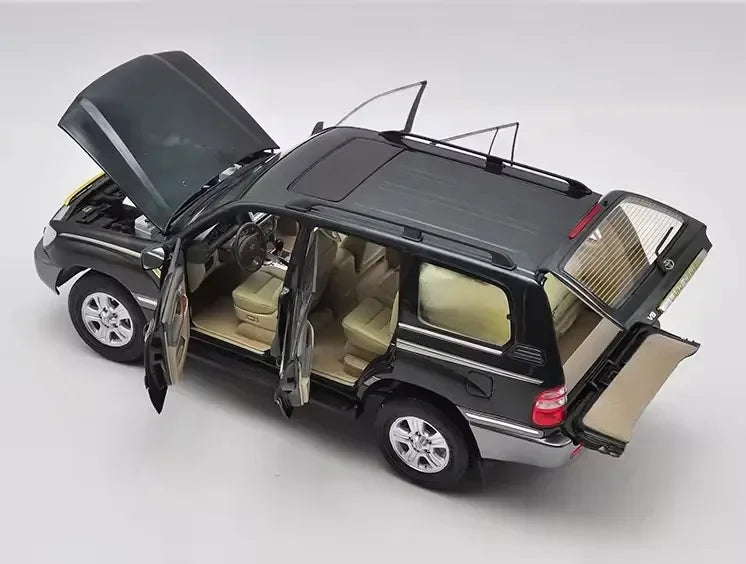 1:18 Land Cruiser LC100
