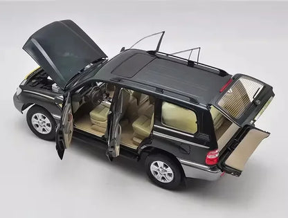 1:18 Land Cruiser LC100