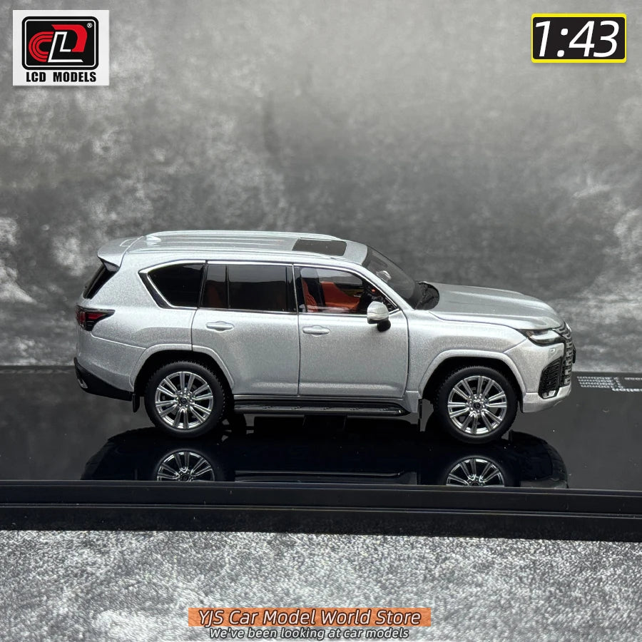 1:43 Lexus LX600