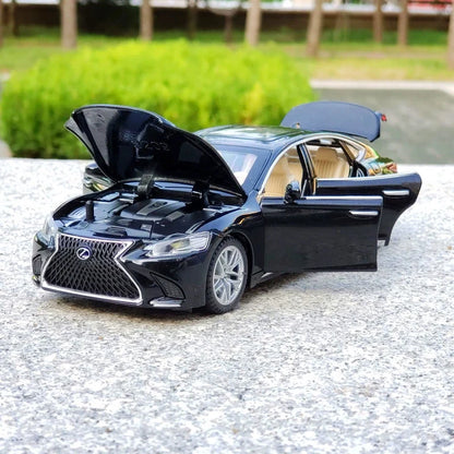 1:32 Lexus LS500